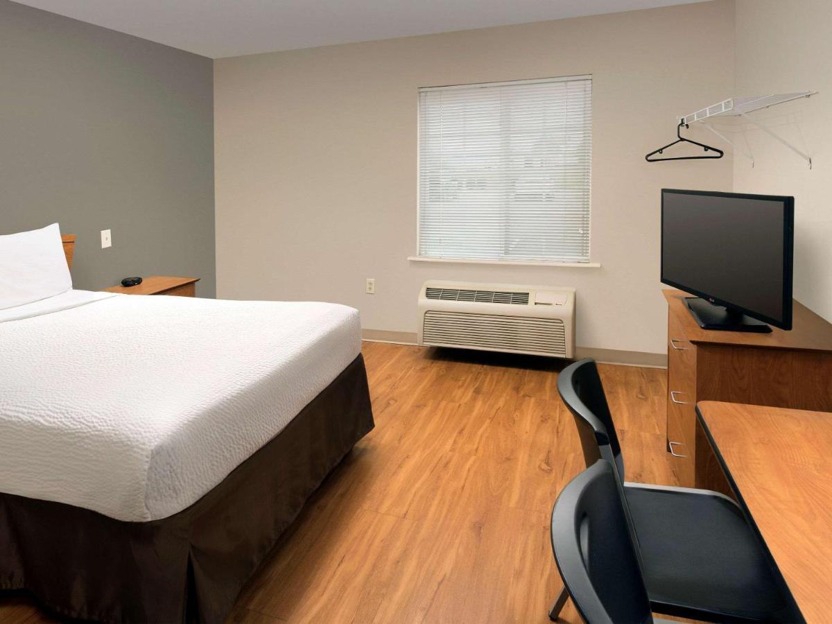 Woodspring Suites Louisville Clarksville Екстериор снимка