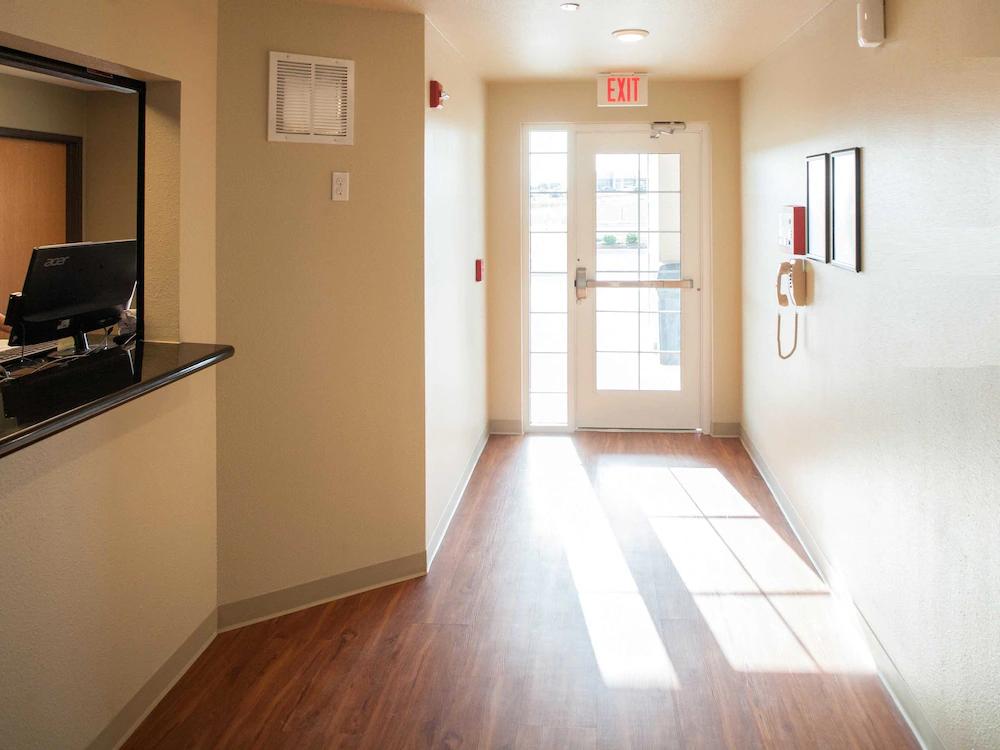 Woodspring Suites Louisville Clarksville Екстериор снимка