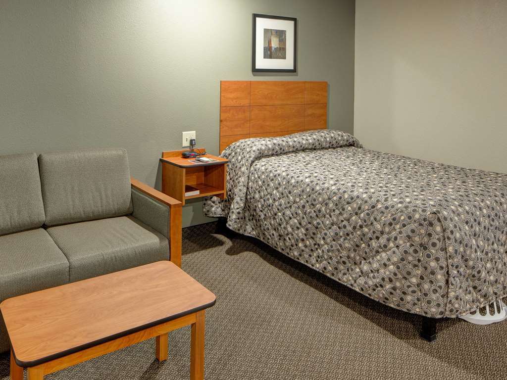 Woodspring Suites Louisville Clarksville Стая снимка