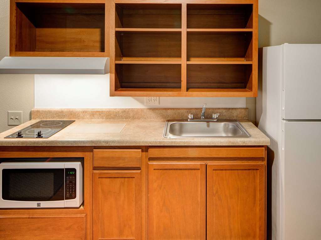 Woodspring Suites Louisville Clarksville Стая снимка
