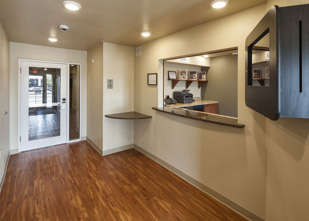 Woodspring Suites Louisville Clarksville Екстериор снимка